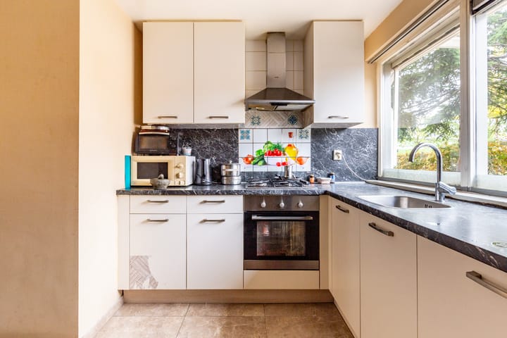 Photo 10 of Aprilstraat 116