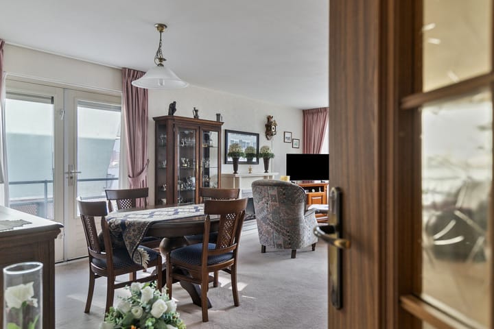 Foto 10 van Spankerstraat 57