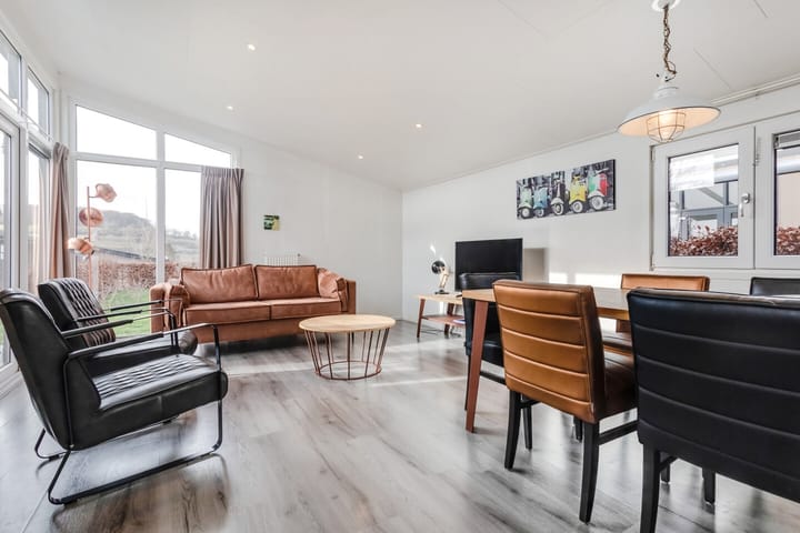 Foto 7 van Valkenburgerweg 128-123