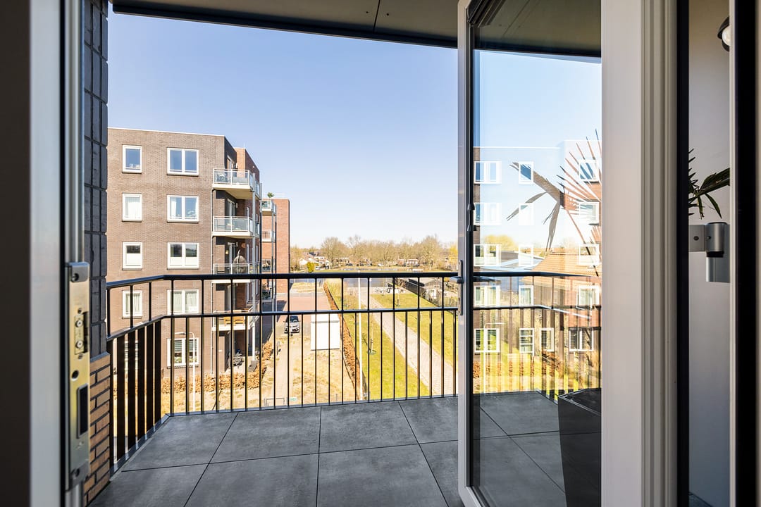 Foto 26 van IJlsterkade 47-207