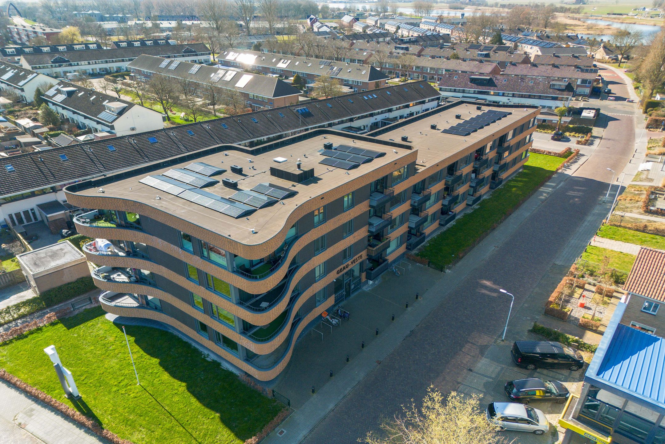 Foto 48 van IJlsterkade 47-207