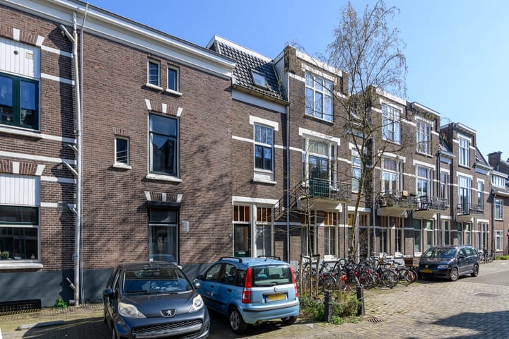 Photo 35 of Evertsenstraat 5
