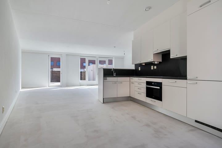 Photo 1 of Toon Dupuisstraat 28