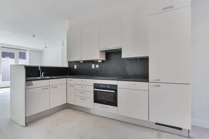 Photo 8 of Toon Dupuisstraat 28