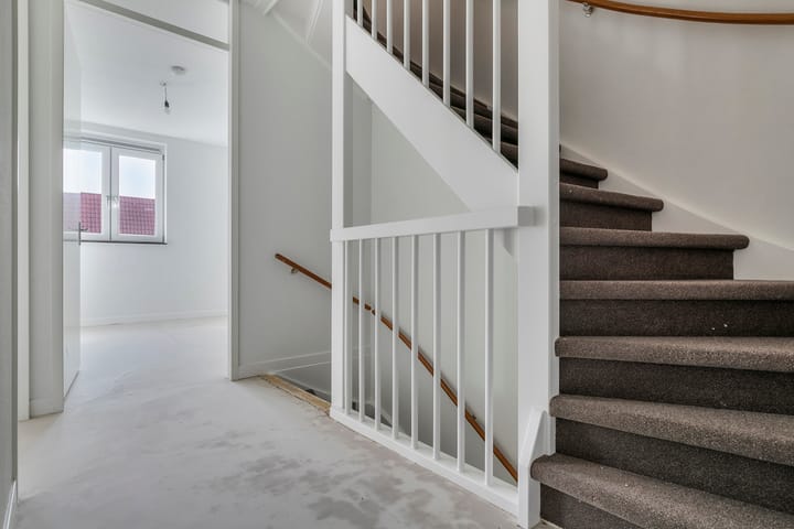 Photo 18 of Toon Dupuisstraat 28