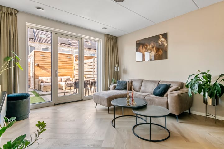 Foto 2 van Strengpers 13