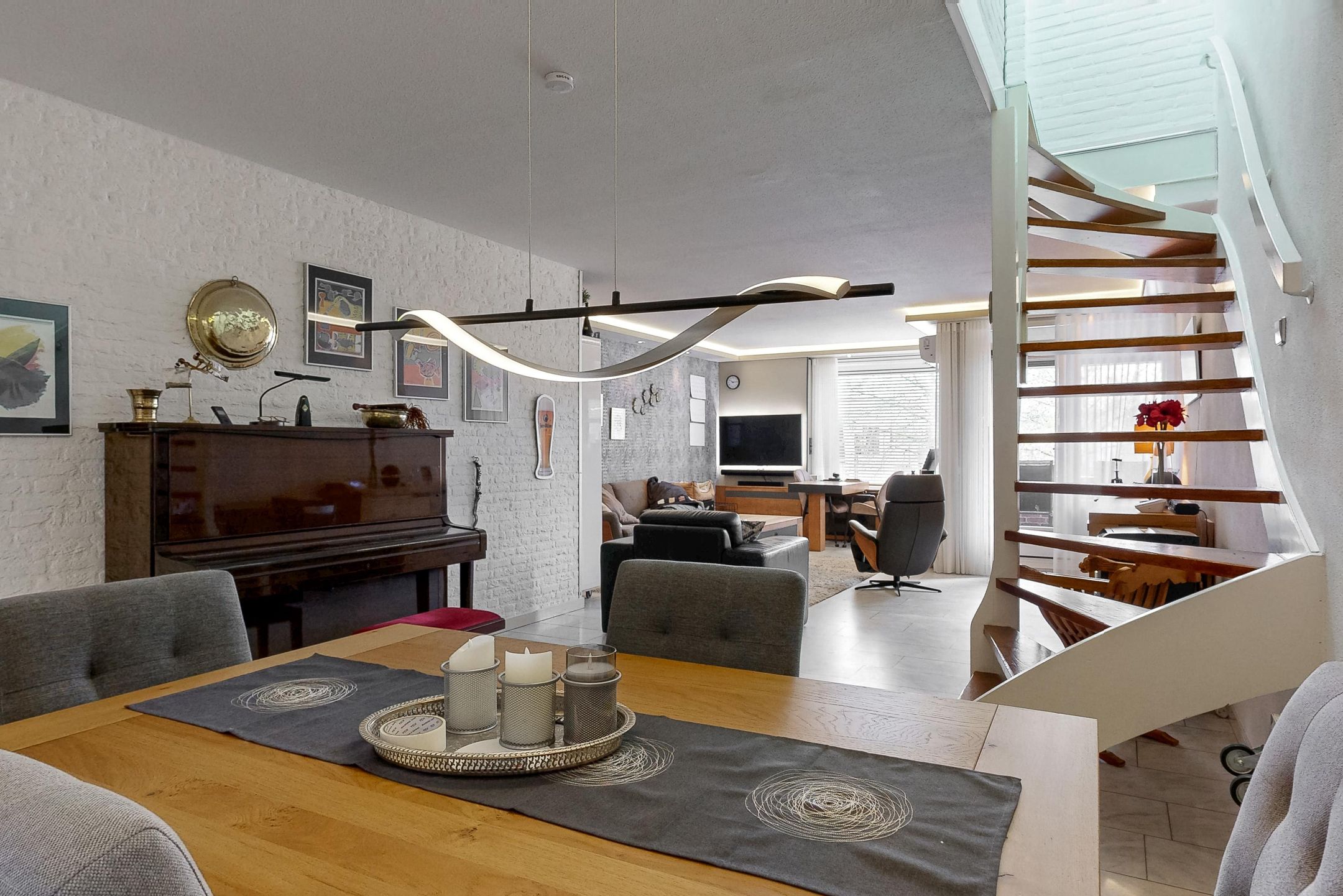 Foto 9 van Rijksweg 33