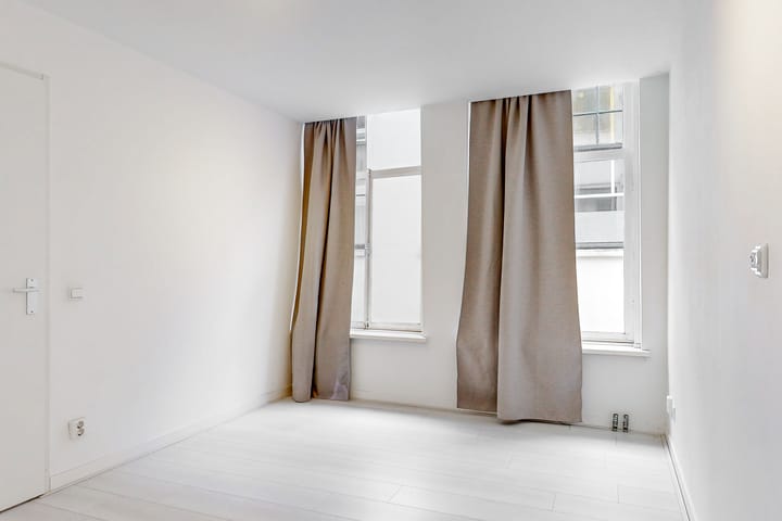 Photo 3 of Pieterskerk-Choorsteeg 1-B