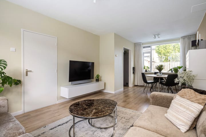 Foto 6 van Frobergerstraat 74