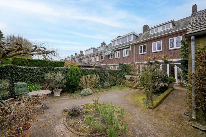 Foto 39 van Veurseweg 128