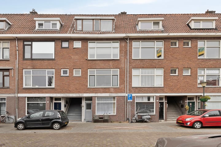 Photo 2 of Röntgenstraat 16-B