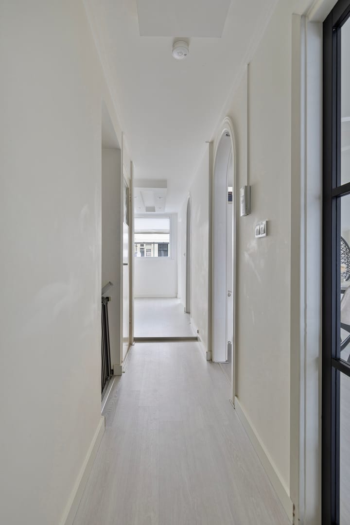 Photo 25 of Röntgenstraat 16-B