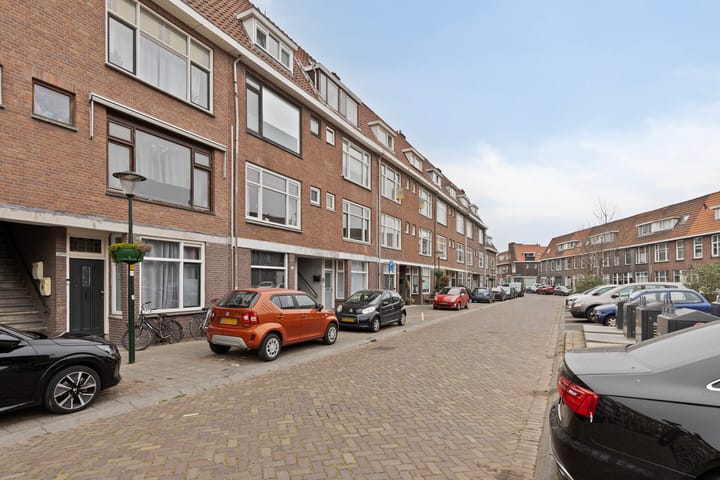 Photo 32 of Röntgenstraat 16-B