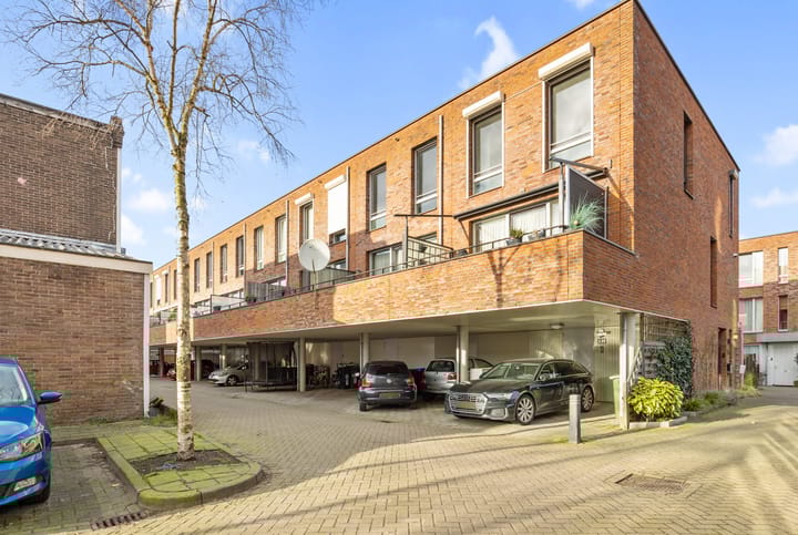 Photo 22 of Buys Ballotstraat 55