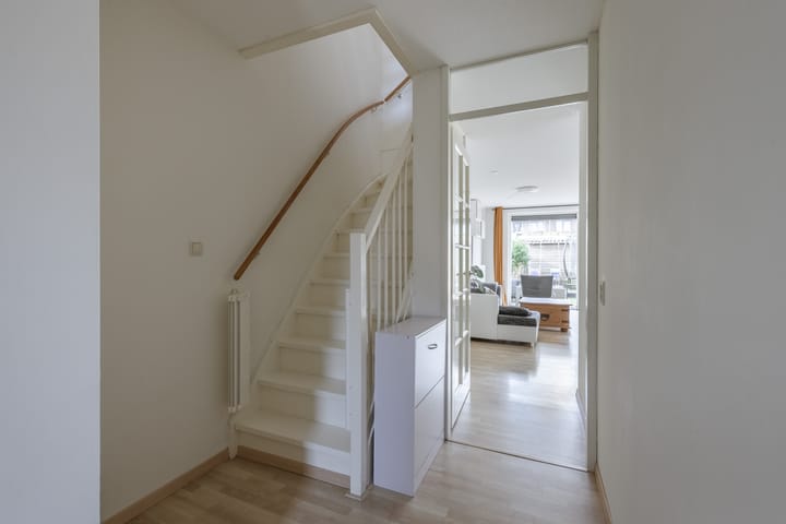 Foto 8 van Brederostraat 19