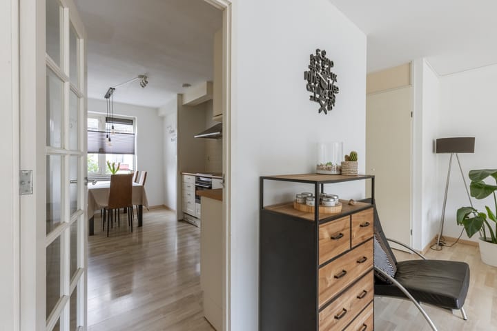 Foto 15 van Brederostraat 19