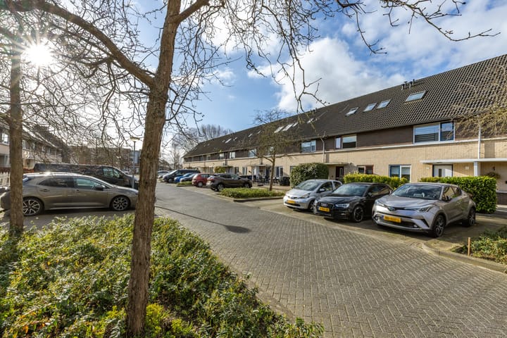 Foto 35 van Brederostraat 19