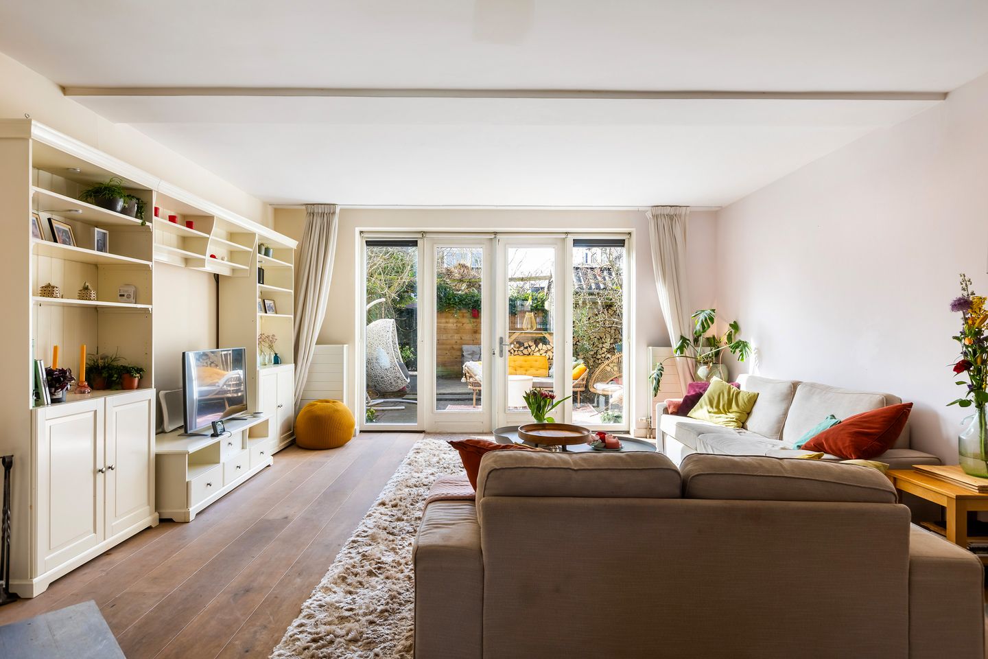 Foto 14 van Hélène Swarthplantsoen 10