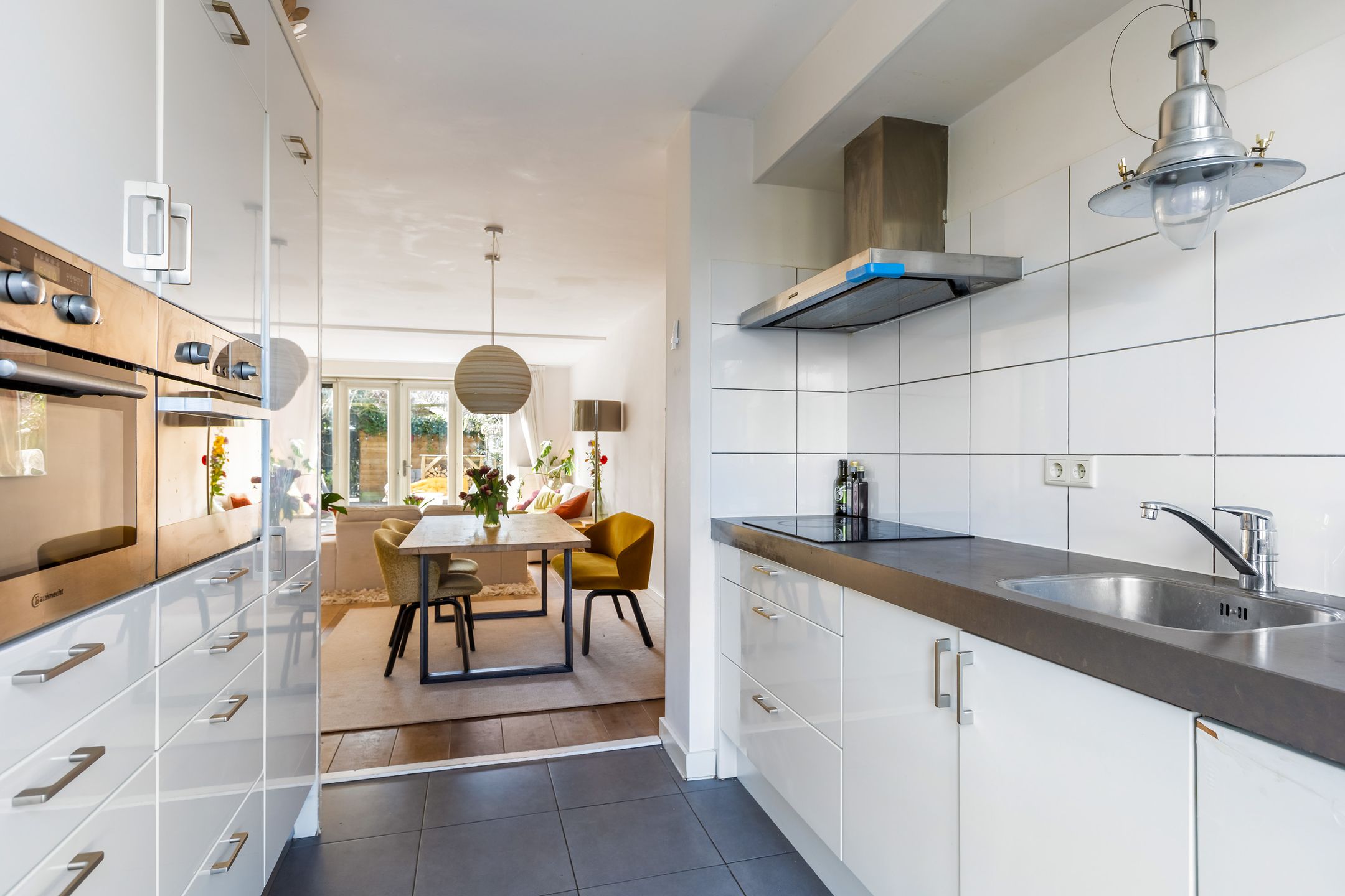 Foto 18 van Hélène Swarthplantsoen 10