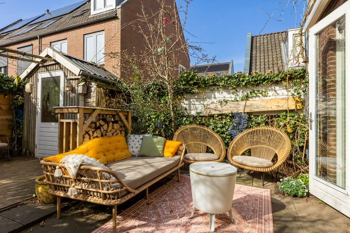 Foto 23 van Hélène Swarthplantsoen 10