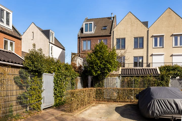 Foto 30 van Hélène Swarthplantsoen 10