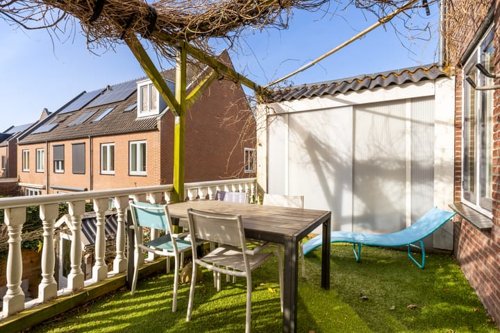 Foto 34 van Hélène Swarthplantsoen 10