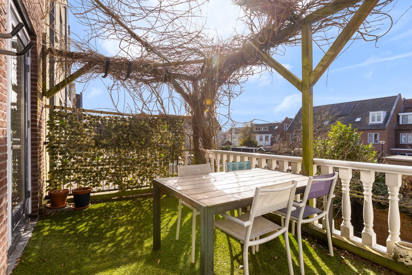 Foto 35 van Hélène Swarthplantsoen 10