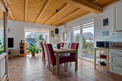 Refter 4 secondary image