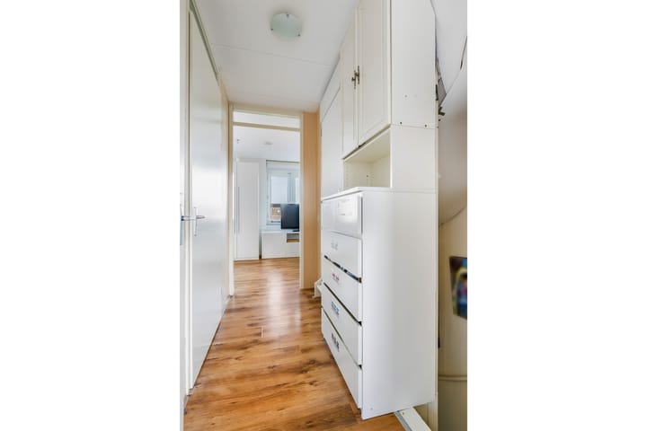 Foto 38 van Hélène Swarthplantsoen 10