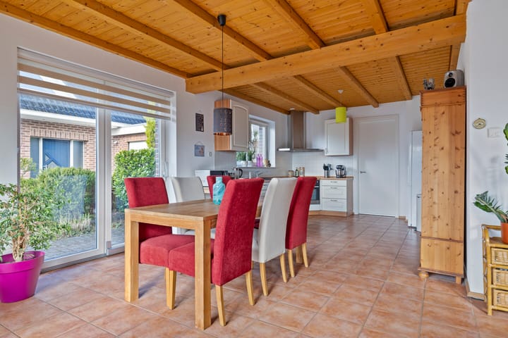 Photo 12 of Refter 4