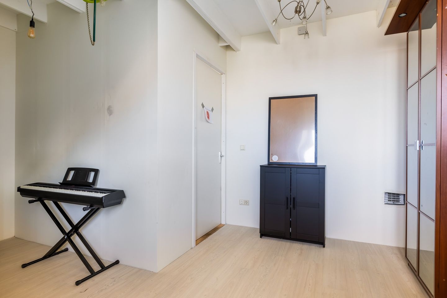 Foto 49 van Hélène Swarthplantsoen 10