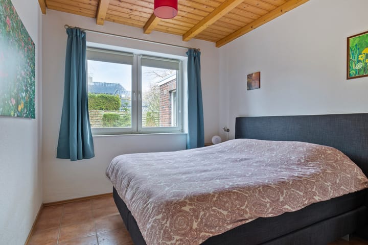 Photo 18 of Refter 4