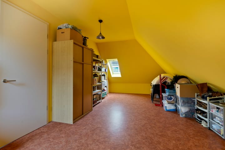 Photo 25 of Refter 4