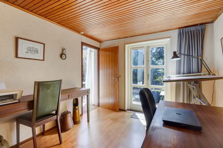 Foto 48 van Bisschopsberg 25