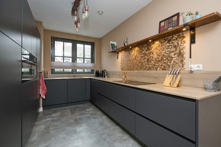 Foto 21 van John Miltonlaan 21