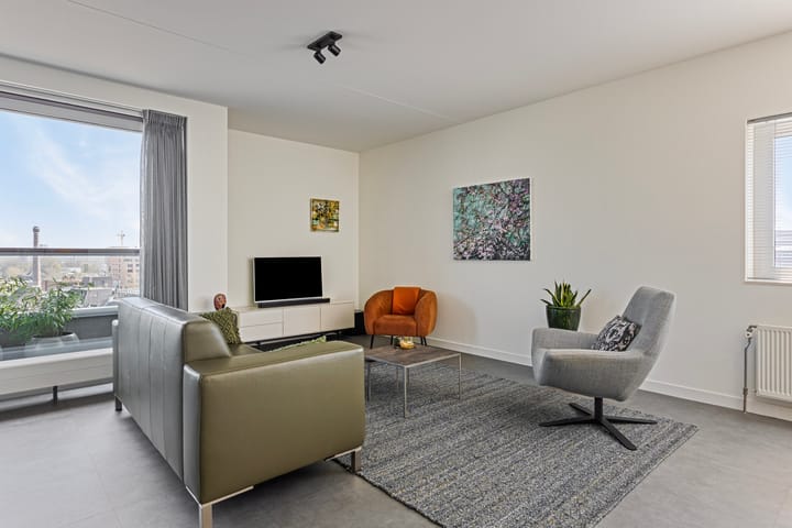 Foto 13 van Pieter Vreedeplein 74