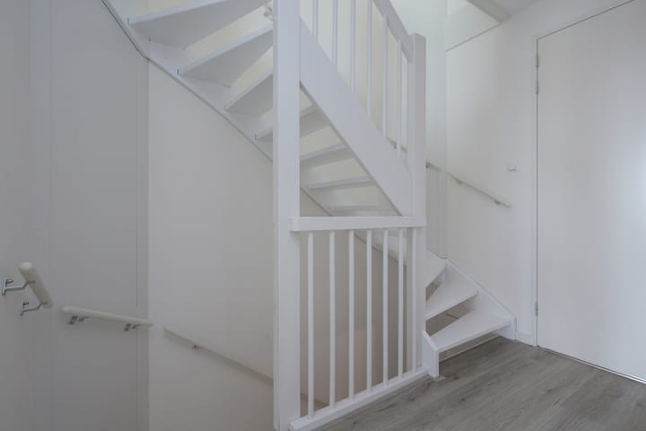 Foto 24 van John Miltonlaan 21