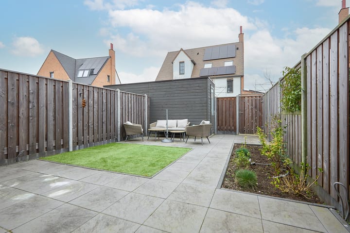 Foto 40 van John Miltonlaan 21