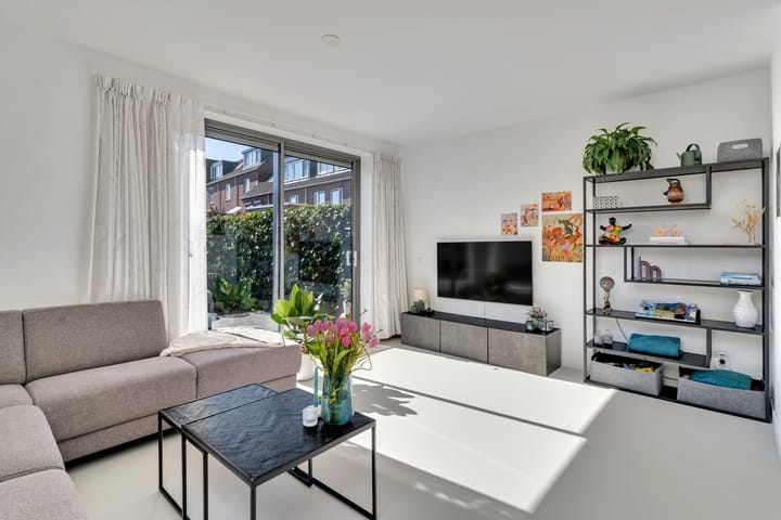 Photo 6 of Hartenruststraat 20