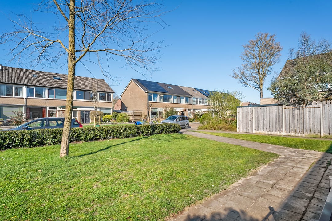 Photo 13 of Paulus Potterstraat 11