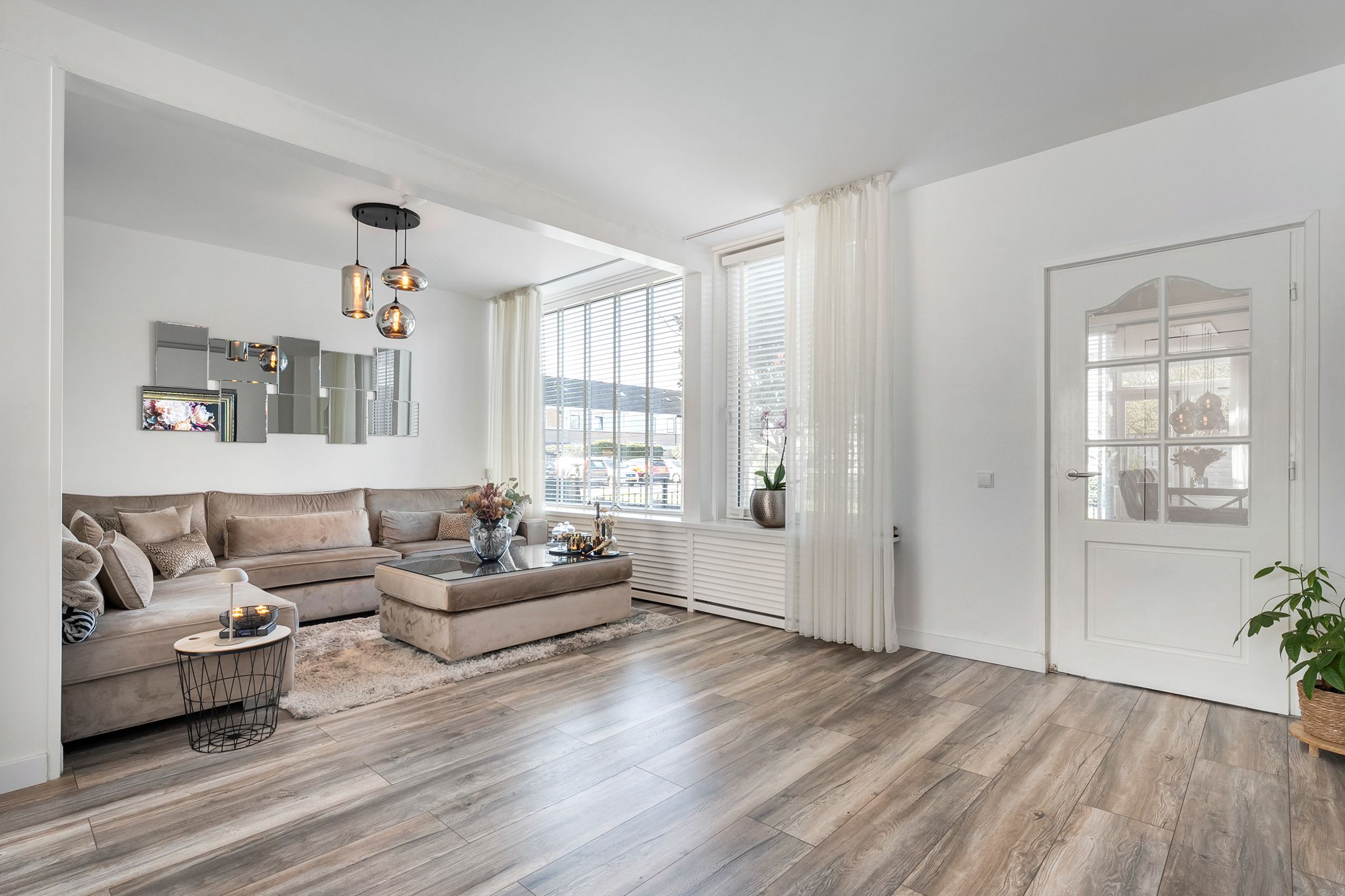 Photo 18 of Paulus Potterstraat 11