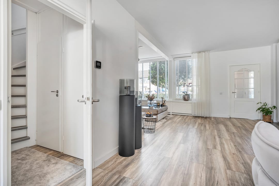 Photo 23 of Paulus Potterstraat 11