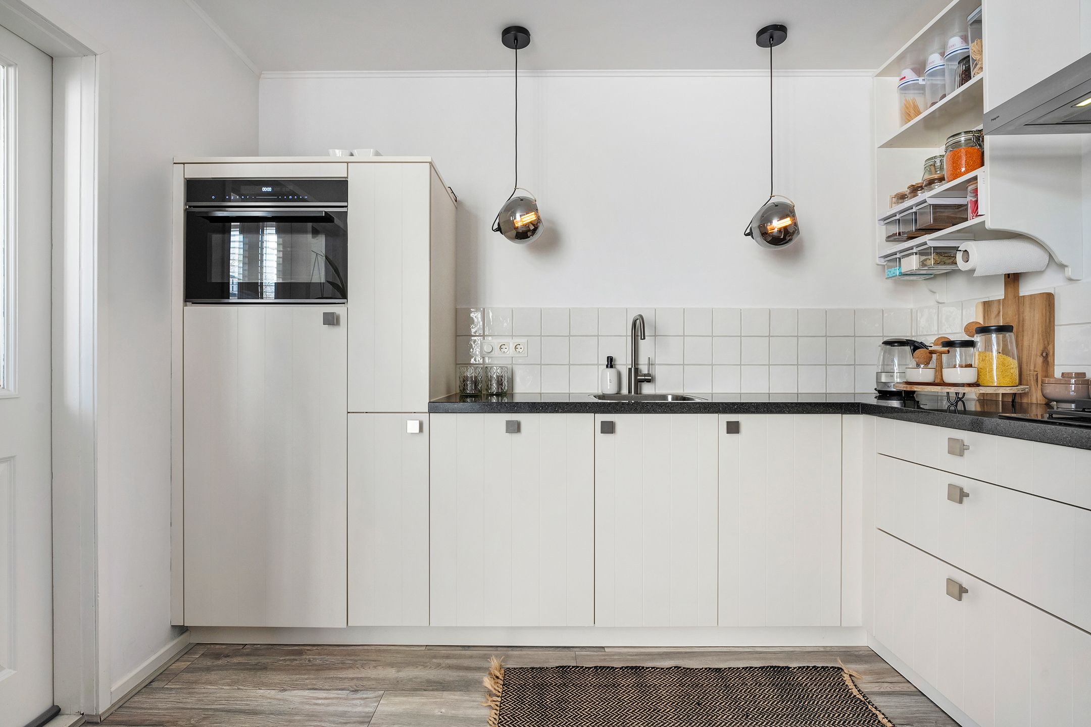 Photo 30 of Paulus Potterstraat 11