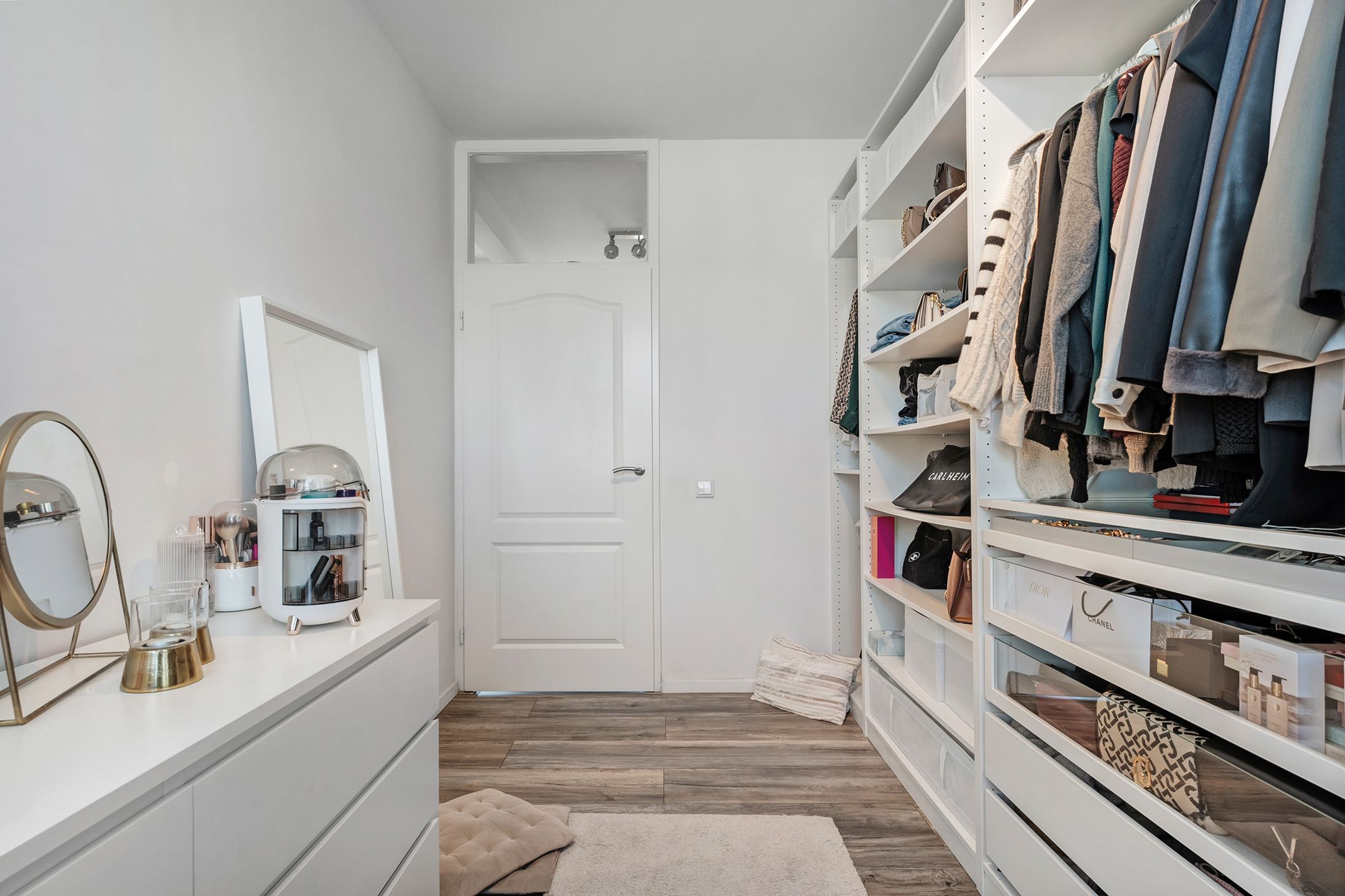 Photo 39 of Paulus Potterstraat 11