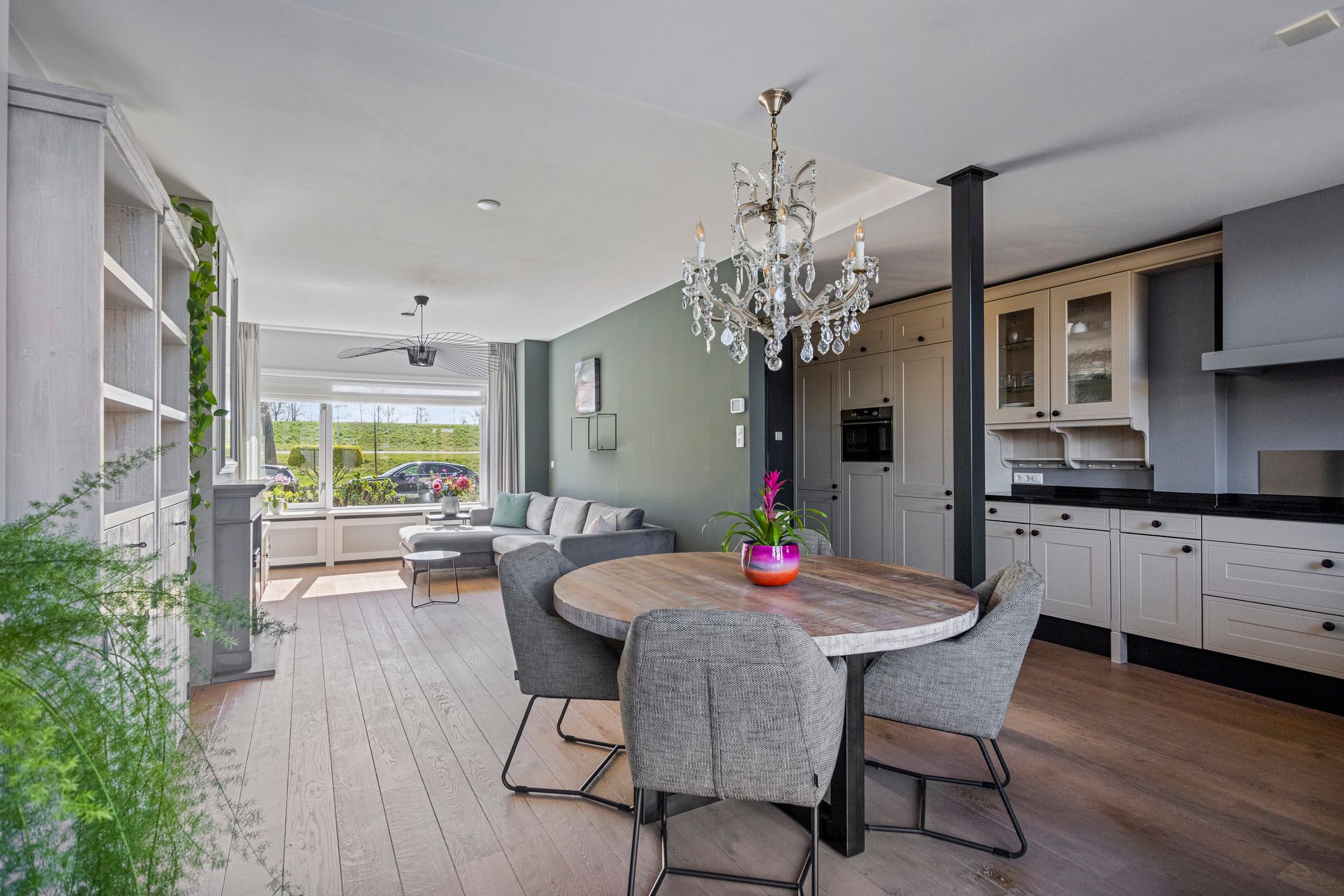 Foto 6 van Willemsweg 57