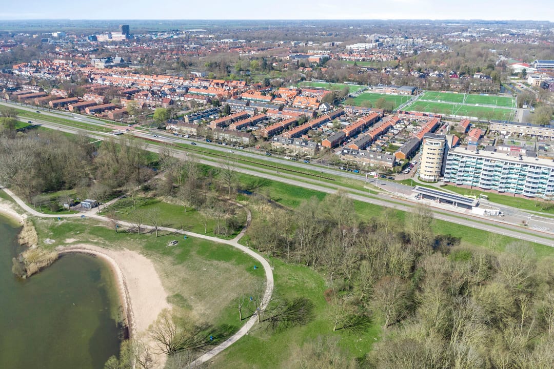 Foto 32 van Willemsweg 57