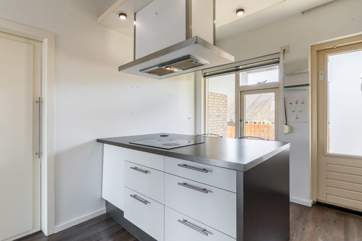 Foto 10 van Dries 18