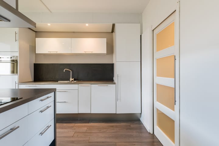 Foto 12 van Dries 18