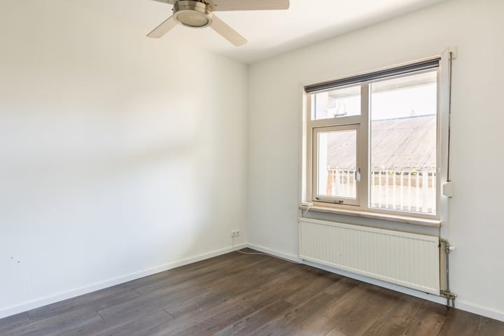 Foto 16 van Dries 18