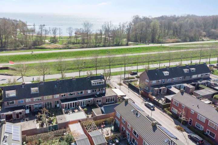 Foto 2 van Willemsweg 57